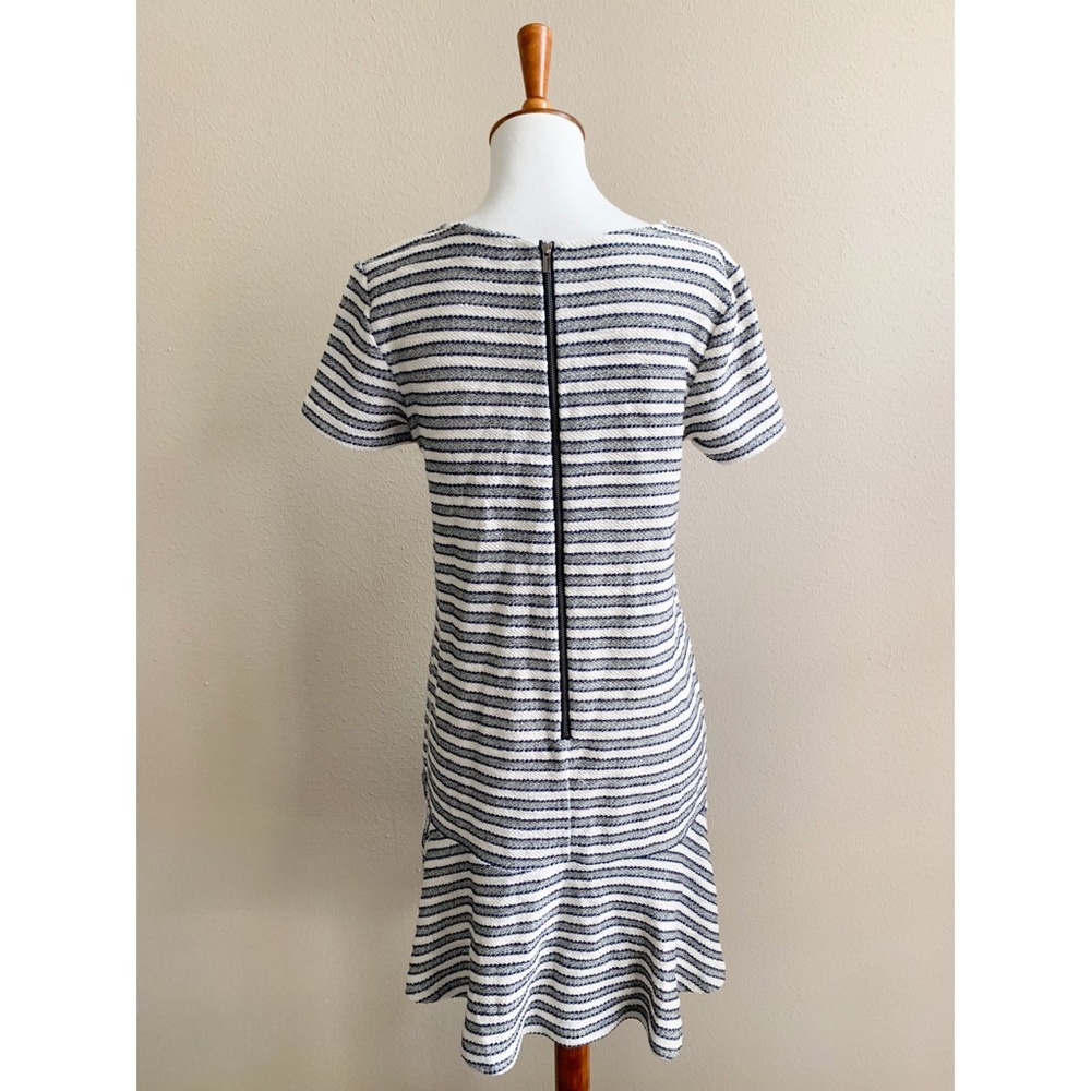 Loft Shift Dress. included in 2 for $25 bundle